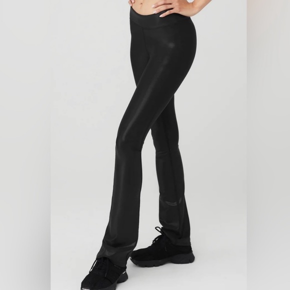 (NEW SET) Alo SUPER SHINE LOW-RISE BOOTCUT LEGGING & FLASH BRA *sold as set* Med - Picture 2 of 4